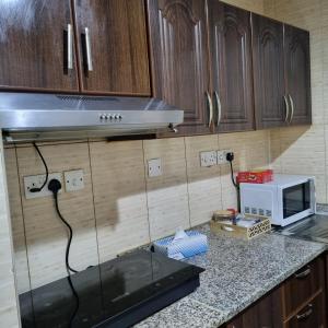 Kuhinja ili čajna kuhinja u objektu Escape to comfort properties