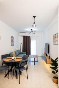 Χώρος καθιστικού στο Sapphire Luxury Apartment Axd