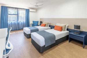 Postel nebo postele na pokoji v ubytování Best Western Cambridge Hotel Kununurra
