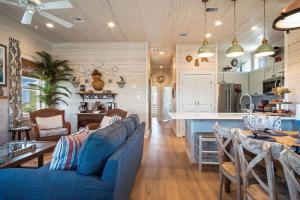 Fotografie z fotogalerie ubytování Jetty Set Go! Ocean Views & Private Pool! v destinaci Mustang Beach