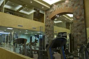 The fitness centre and/or fitness facilities at Sonoran Sky