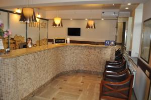 The lounge or bar area at Hotel Apartments Adresa