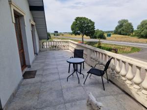 Balkón nebo terasa v ubytování Agrocentrum