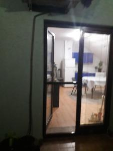 Kuchyň nebo kuchyňský kout v ubytování VILA NATALIJA APARTMANI
