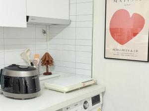 Køkken eller tekøkken på Gangnam Nonhyun comfortable lodging