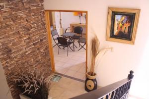 A seating area at Casa Corazon de Plata Suites