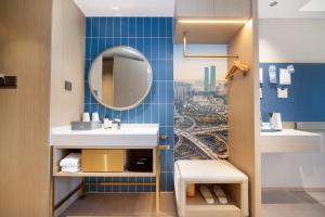 Gallery image of Kyriad Hotel Kunming Xishan Wanda Plaza Railway Station in Kunming