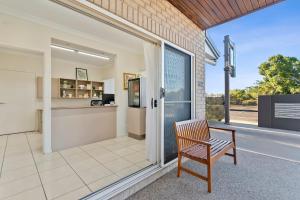 Balcone o terrazza di Emerald Inn by Travellers