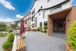 O edifício em que o hotel se localiza