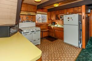 Köök või kööginurk majutusasutuses MAKIN' MEMORIES AT SUMMIT #1683