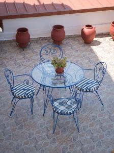 Patio nebo venkovní prostory v ubytování Irida Suite