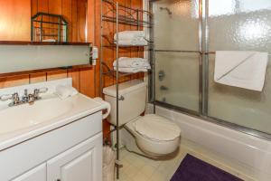 Vannituba majutusasutuses MAKIN' MEMORIES AT SUMMIT #1683 +16 fotot