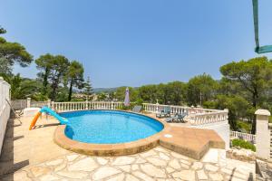 Πισίνα στο ή κοντά στο Chalet Barraca d 'Aigües Vives