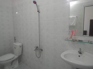 Koupelna v ubytování Hoa Sua Motel