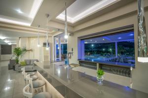 Bazén v ubytování Park Hotel & Spa-Adults Only nebo v jeho okolí