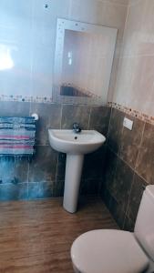 Afbeelding uit fotogalerij van Apartamentos Turísticos Edificio del Pino in Sorbas +36 foto's