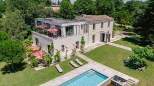 CarignanにあるDomaine de la Peyrine - Suite Pinsonのギャラリーの写真