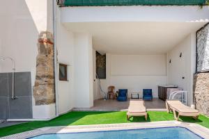 Bazén v ubytování Luna Alanya Sea View Villa with Private Pool nebo v jeho okolí