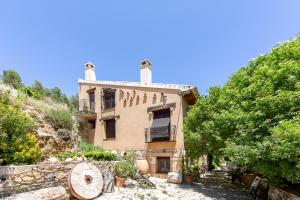 Το κτήριο όπου στεγάζεται  the country house