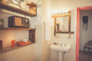 Koupelna v ubytování Nomad B&B
