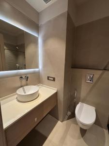 Gallery image of The Supreme Hotel and Banquet in Gaya +32 photos