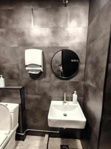 Bagno di Wink at Mosque Street