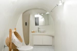 Foto Firas asuva majutusasutuse Anemos Fira Caldera View galeriist +48 fotot