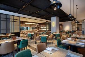Veitingastaður eða matsölustaður á Four Points by Sheraton Rizhao