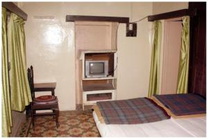 马图拉!!MATHURA HOTEL AGRA NEAR DWARKADHISH TEMPLE - Fully Air Conditioned Rooms - #Wi-fi #Parking #Restaurant - A Top Rated Hotel In MATHURA!!的相册照片