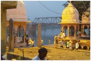 马图拉!!MATHURA HOTEL AGRA NEAR DWARKADHISH TEMPLE - Fully Air Conditioned Rooms - #Wi-fi #Parking #Restaurant - A Top Rated Hotel In MATHURA!!的相册照片