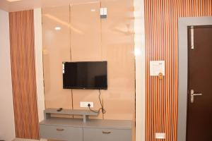 TV a/nebo společenská místnost v ubytování Hotel Ratneswar