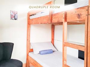 Afbeelding uit fotogalerij van Cenco Suites Residences - Transient in Tanza Cavite in Tanza