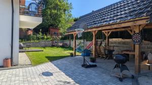 Zahrada ubytování APARTAMENTY UL.SARNIA