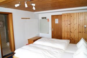Postel nebo postele na pokoji v ubytování Hotel Braunlage