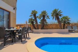 Afbeelding uit fotogalerij van Villa Fieldend - Gozo Holiday Home in Għarb +30 foto's