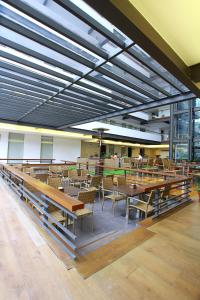 Restaurace v ubytování Grand Sierra Pines Baguio