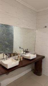 Koupelna v ubytování Hotel e Restaurante Os Sertões