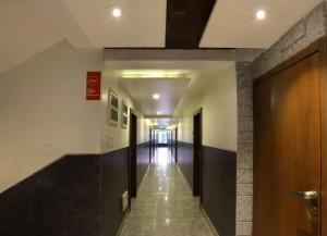 Fotografie z fotogalerie ubytování Super Collection O Satyan Inn v destinaci Širdi