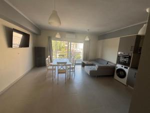 Kuchyň nebo kuchyňský kout v ubytování Ifi's apartment 2 bedrooms