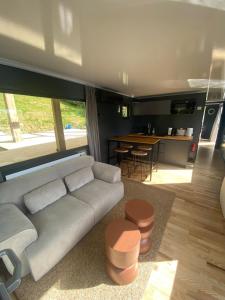 Et opholdsområde på Bateau logement tout confort, vue magique!