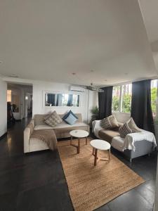 Posteľ alebo postele v izbe v ubytovaní Apartamento Torre Yago primera linea playa Benidorm con Wi-Fi & AC