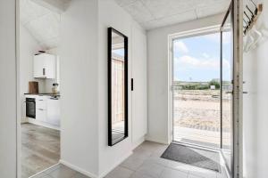 Kuchyň nebo kuchyňský kout v ubytování 947-Hvide-Sande-Langsand-228