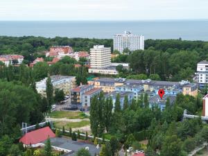Pohľad z vtáčej perspektívy na ubytovanie Al-Dom Apartament 112 Awangardia, 300 m do plaży w dzielnicy uzdrowiskowej