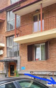 El edificio en el que está el departamento