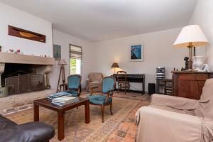 Et opholdsområde på Madig Azul - Maison Avec Piscine