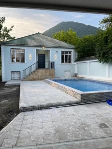 Πισίνα στο ή κοντά στο Magnificent view with 6 beds