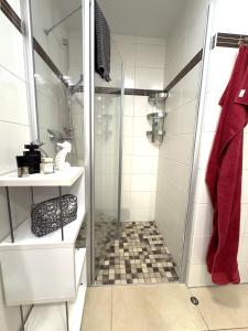 Ένα μπάνιο στο Käptn Brass Appartement 14 Meeresbrise +13 φωτογραφίες