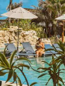 Bazén v ubytování Hotel Varandas Beach nebo v jeho okolí