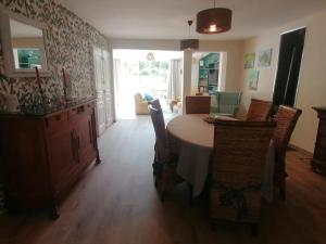 Gallery image of Maison champêtre à Gavray-sur-Sienne avec jardin clôturé in Gavray