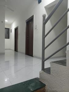 Foto sihtkohas Navi Mumbai asuva majutusasutuse Hotel Yashmer Lodging and Boarding galeriist